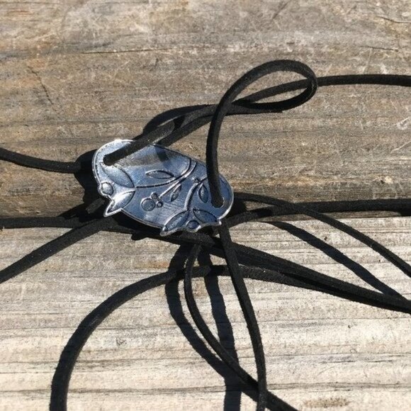 Tie Wrap Floral Silver Bracelet Cuff Yoga Boho Biker Vegan Faux Leather Cute - Picture 5 of 11